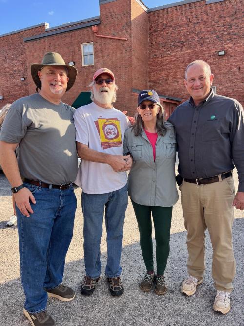 food distribution 2.jpg